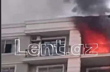Bakıda yaşayış binasında YANĞIN -  YENİLƏNİB  -  VİDEO