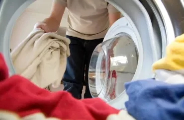 Onları isti suda yumayın: Asanlıqla xarab olan 7 şey