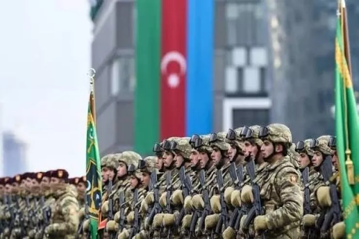 Hərbçilərin maaşı artırılır 