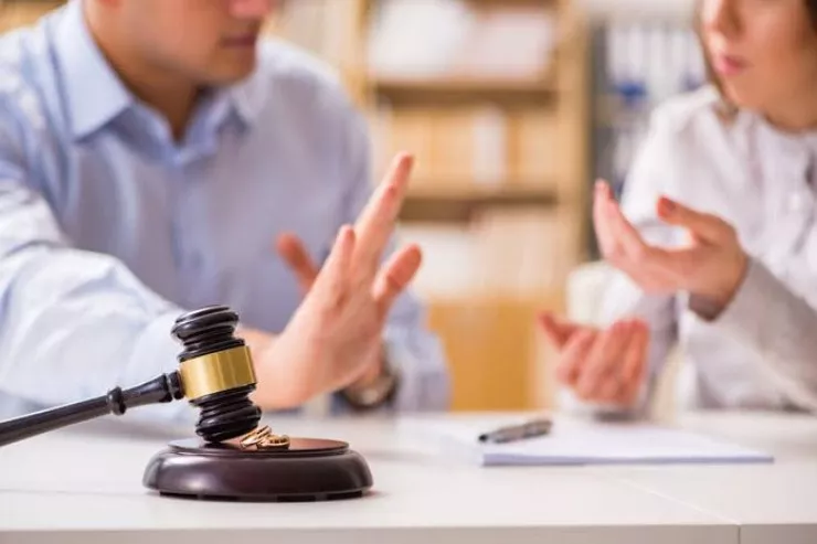 Bakıda aliment borclarını  ödəməyən ata həbs olundu 
