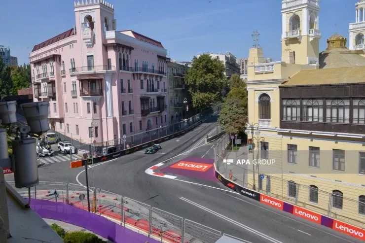 “Formula 1” üzrə əsas yarış başladı
