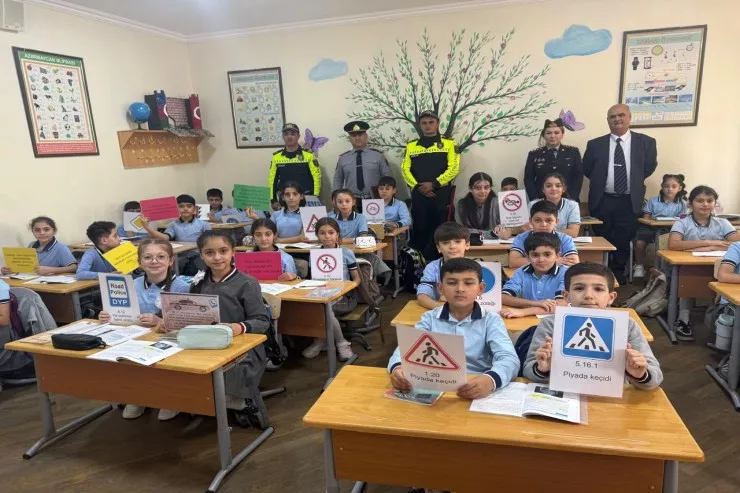 Sabunçu rayonunda “Diqqət, uşaqlar!” aylığı çərçivəsində -görüşlər keçirilib 