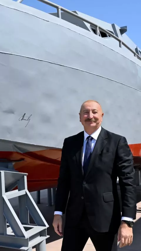Prezident İlham Əliyev Hərbi Dəniz Qüvvələrində