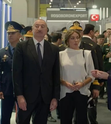 İlham Əliyev və xanımı “ADEX 2026” sərgisində
